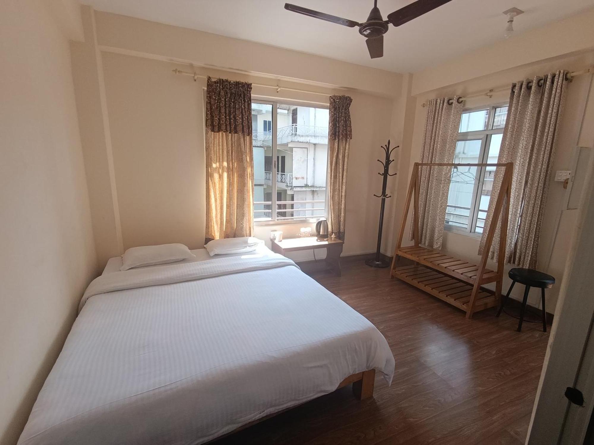 Santoshi Guest House, Pokhara Værelse billede