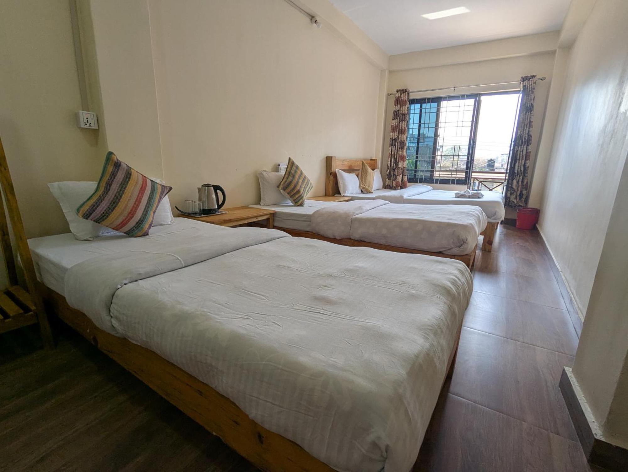 Santoshi Guest House, Pokhara Værelse billede